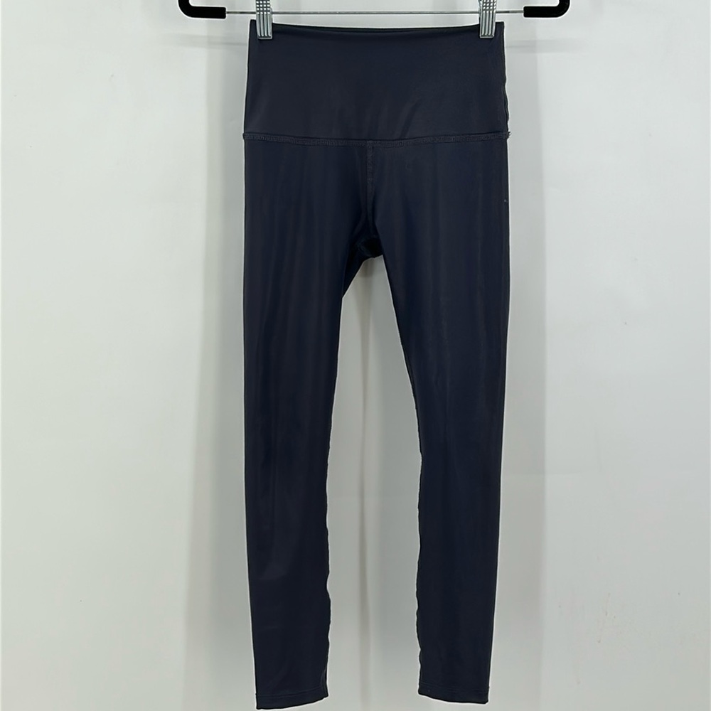 Beyond Yoga Navy Shiny Leggings Size XS